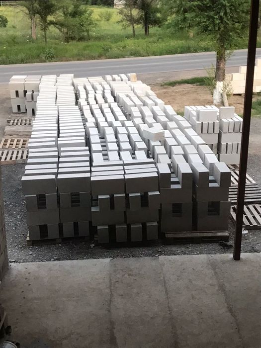 Тепло блок. гипсаболк. Пенаблок. Кирпич