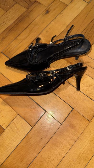 Черни  токчета с каишки kitten heels