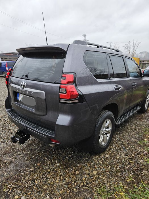 Toyota Land Cruiser 2021 204 CP