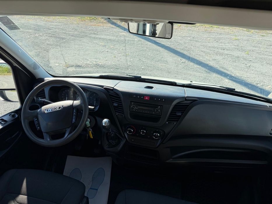 Vand iveco daily 35 c 15 bascula de fabrica