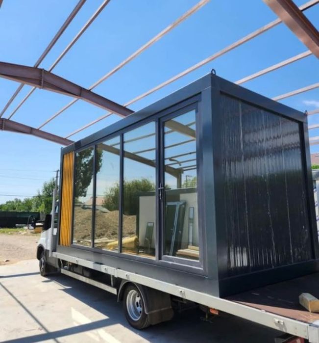 Vand container tip pe comanda