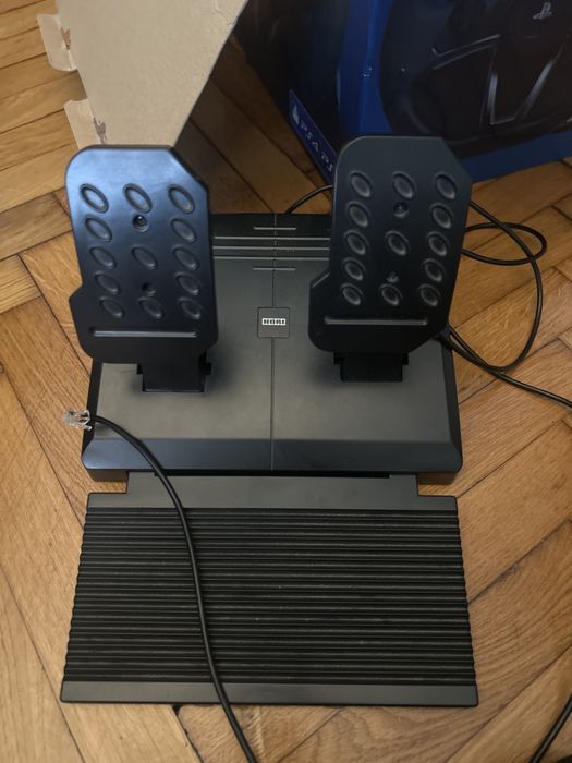 Vand volan gaming hori CITESTE DESCRIEREA