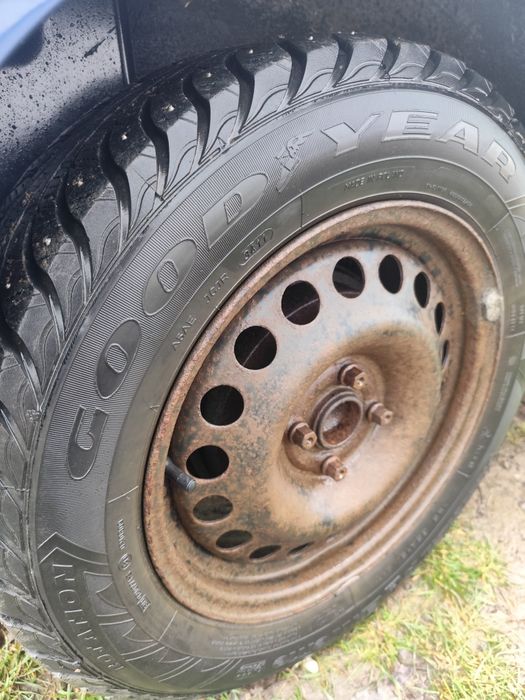 Dezmembrez Opel Astra h 16 benzină