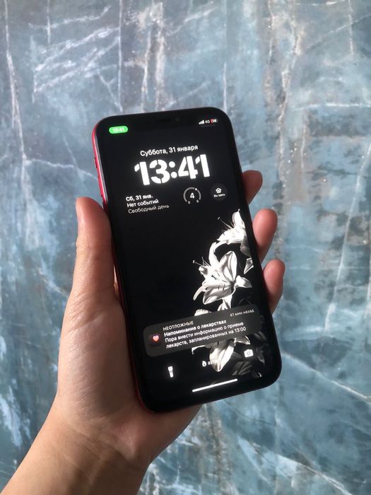 Айфон хр 64 гб красный