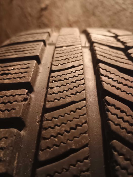 4 бр. джанти с гуми NEXEN WINGUARD Sport 225/60/16 на 7 мм. + подарък