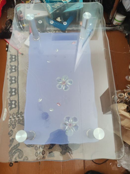 Журнальный столик