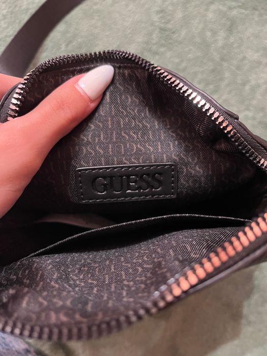 Мъжка чанта Guess