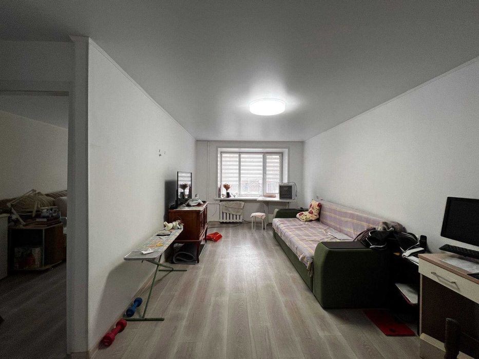 Продаётся 3-ка В ЦЕНТРЕ на 2 этаже!