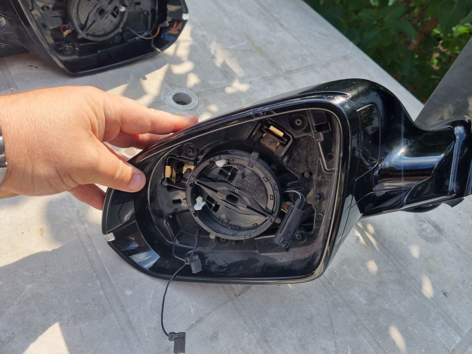 Vand oglinzi electrice cu rabatare si side assist unghi mort audi a8