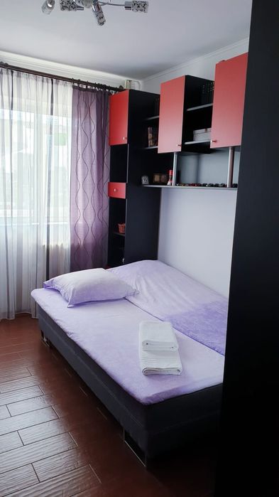 Apartament 3 camere decomandat, mobilat, utilat +  boxa