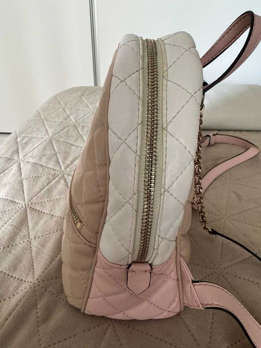 Раничка многоцветна Guess