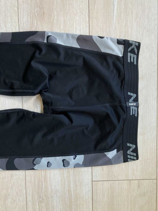 Найк Nike Dri Fit мъжки спортен клин размер M