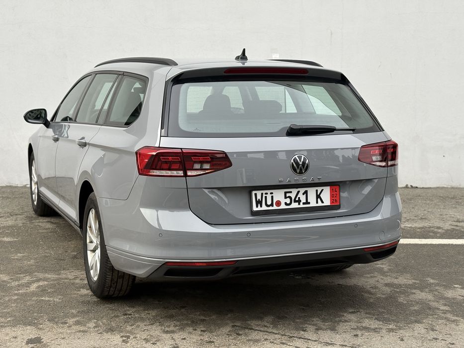 Volkswagen Passat 2.0-150 Cp/Lane Assist/Camera spate/Sign Assit/Navi