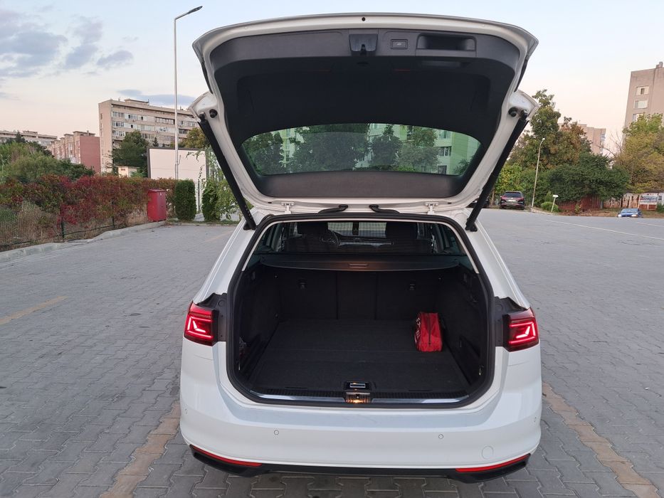 VW Passat 2.0TDI 150кс  DSG