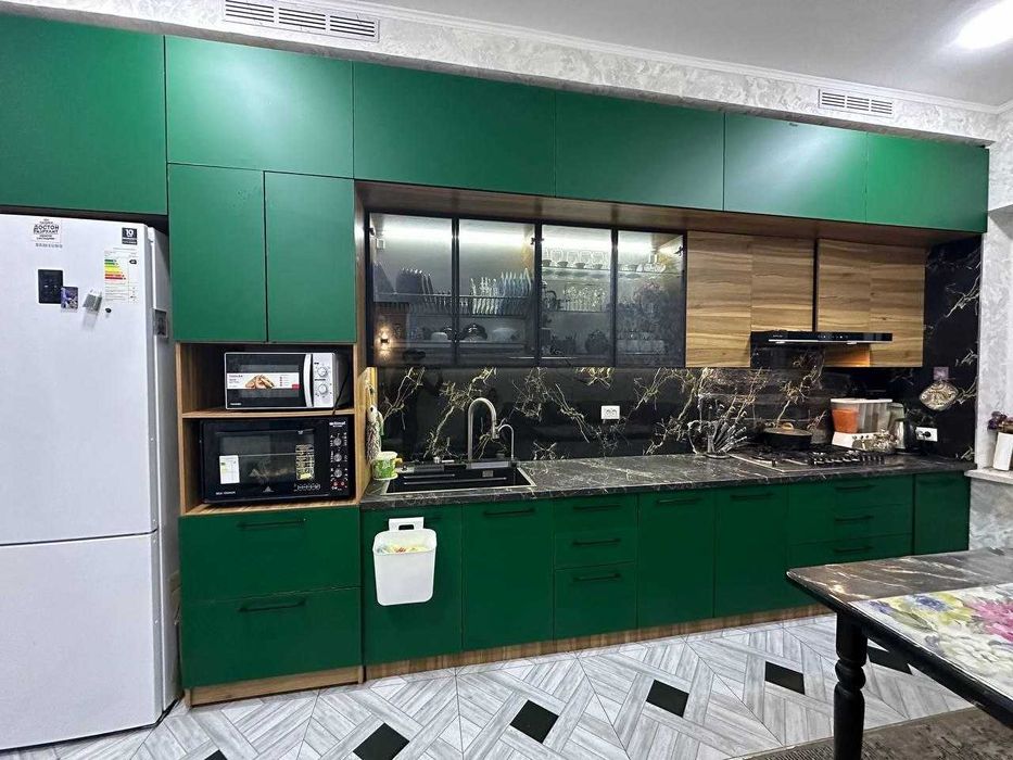 Мехнат Евродом продаётся 1.2 соток