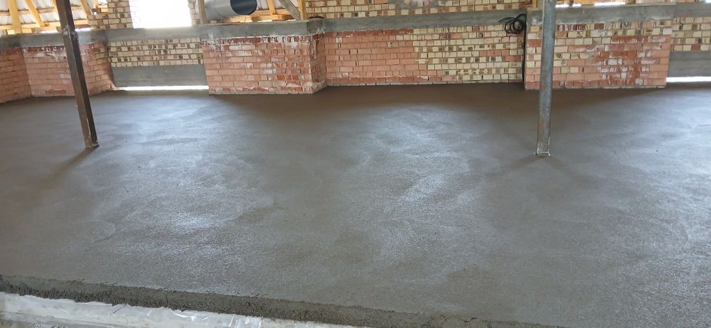 Пол сухой стяжка мукунем