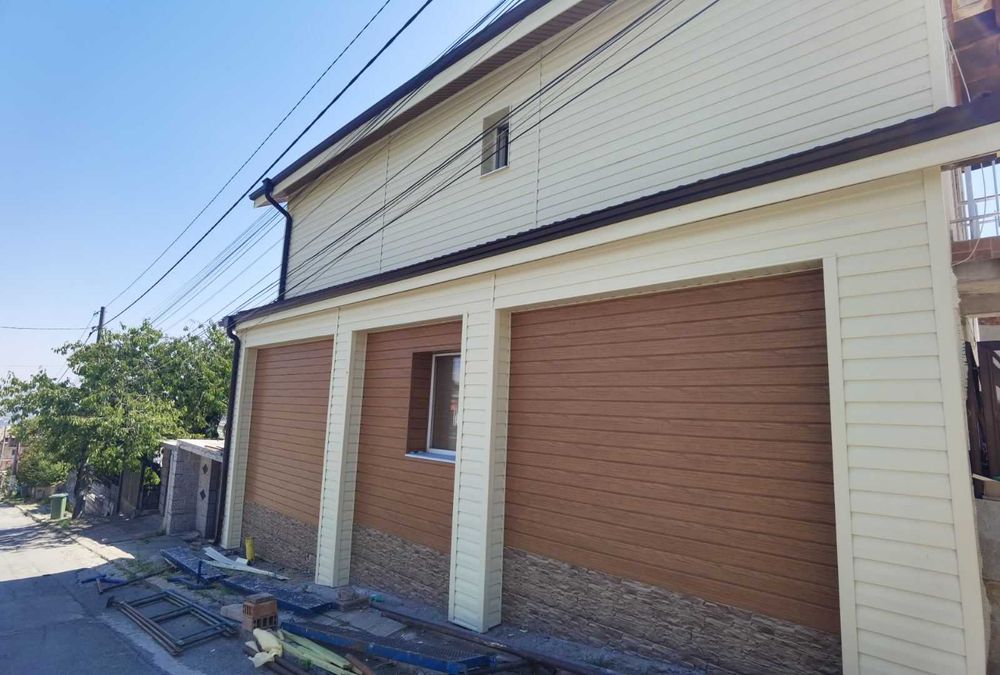 Доставка и монтаж на сайдинг