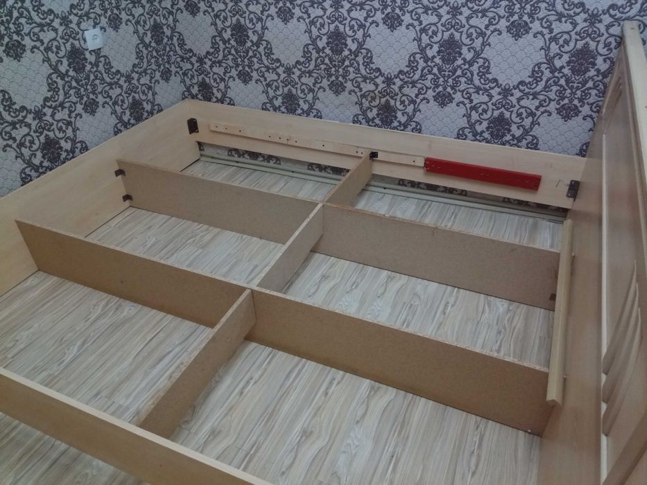 Каркас двухспальной кровати