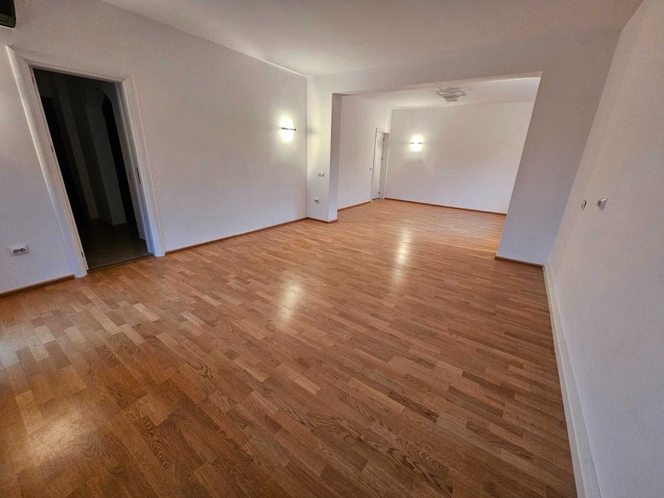Casin Arcul de Triumf / Sandu Aldea - Inchiriere Ap. in Vila Office sup. 120MP
