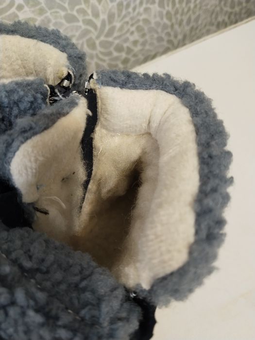 Продам сапожки демисезонные