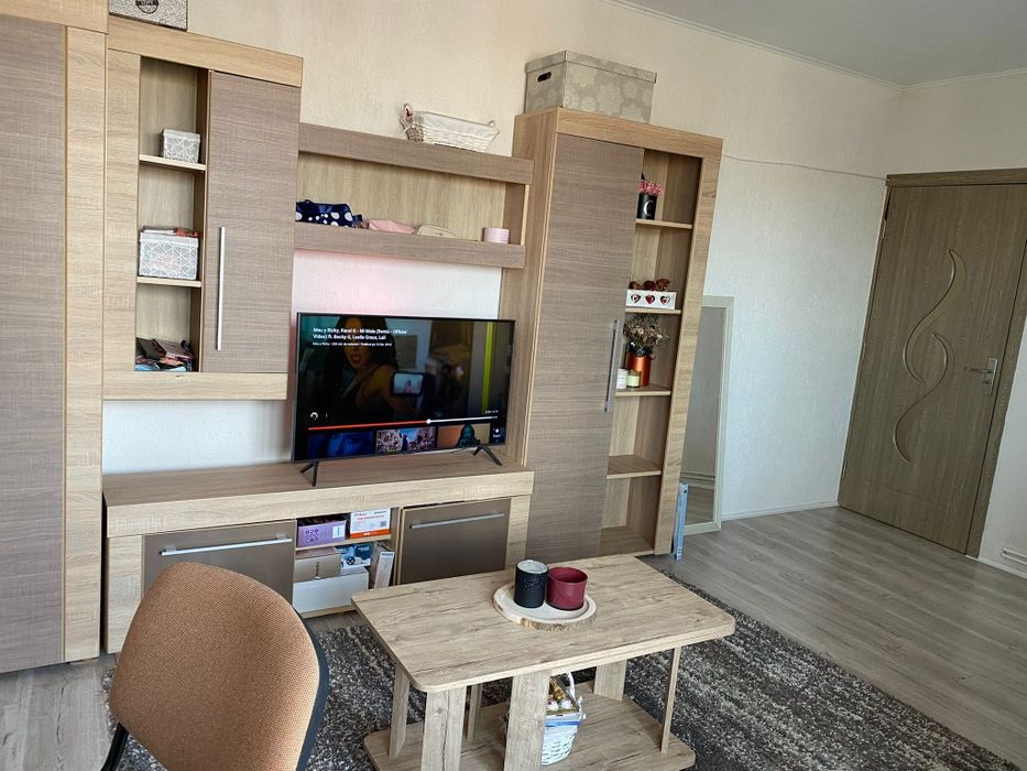 Proprietar , vând apartament cu 2 camere în Tg Mureș , în cartierul 7 noiembrie