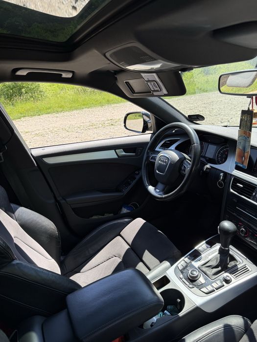 Vand Audi S-Line a4b8 2012