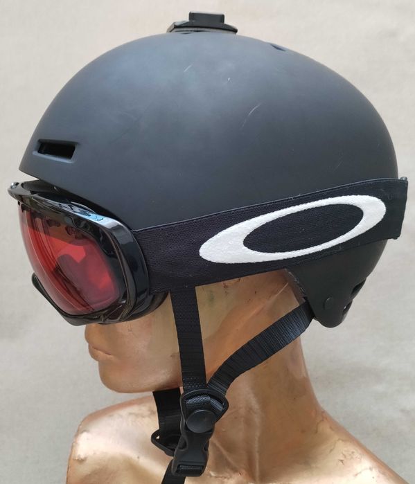Каска Аnon и маска Oakley за ски сноуборд ski snowboard helmet goggle