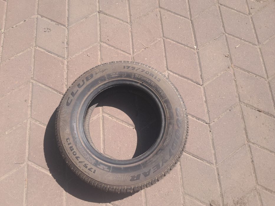 Продам резину новую