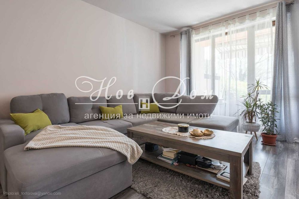 Продава се Тристаен апартамент в Варна, Победа - 140 кв.м за 2143 €/кв.м - Снимка #8