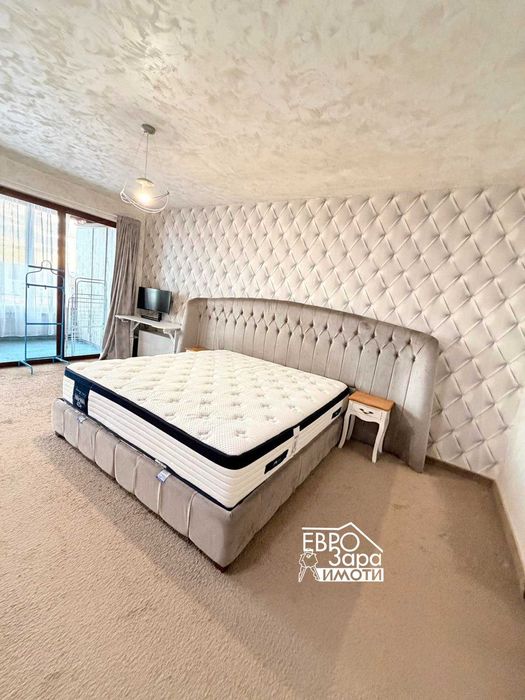 Двуетажна Къща с гараж за продажба в град Стара Загора