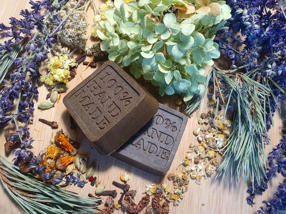 Билкови сапуни 100% натурални за лице и интимна хихиена.