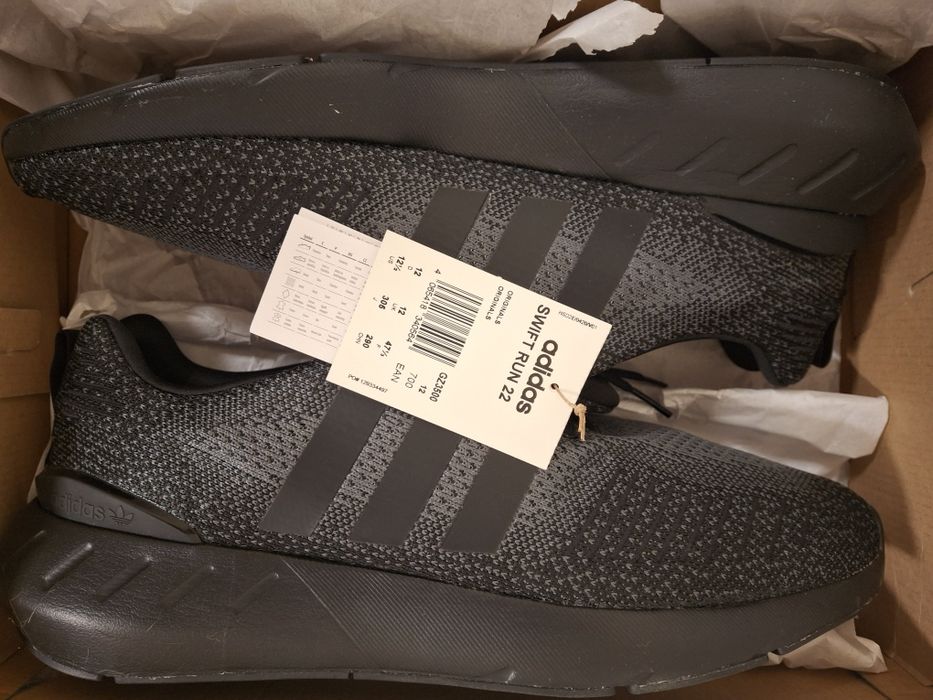 Adidas Swift Run 22. 47 1/3