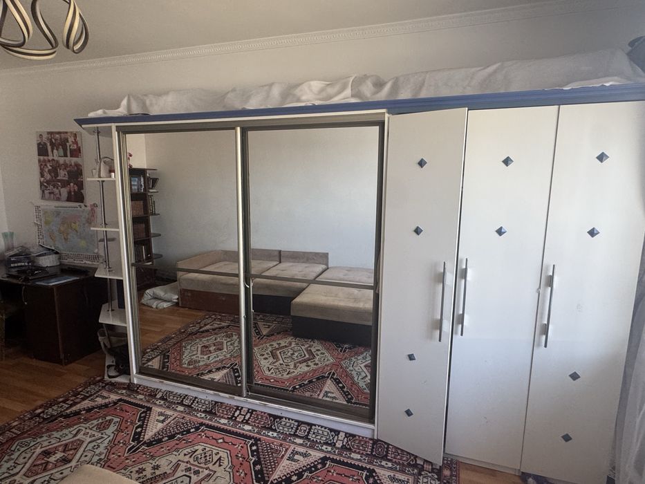 Продам Два шкафа