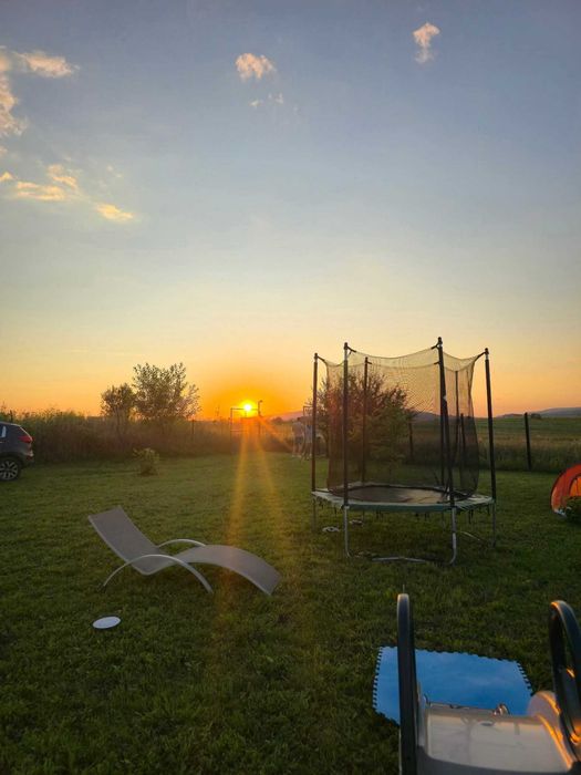 Inchiriez grădina de vară pentru petreceri copii, adulți sau cazare camping cort sau in rulote
