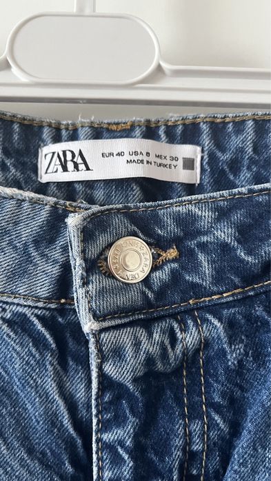 Женские джинсы и топ