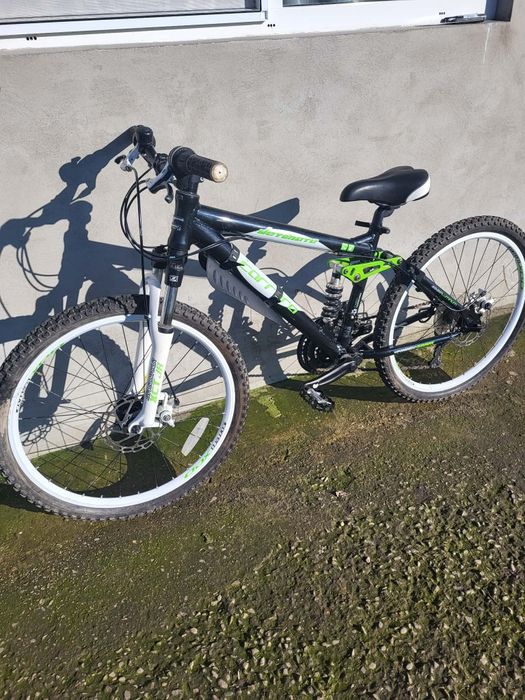 Bicicletă copi roți pe 24