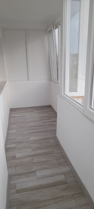 vînd apartament Deva