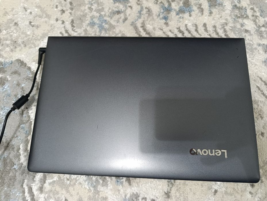 Lenovo DDR4 Core i7 noutbuk