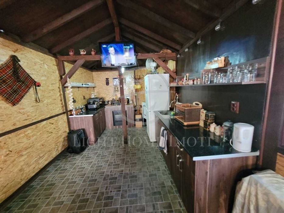 Продава се Етаж от къща в Карлово - 220 кв.м за 1000 €/кв.м - Снимка #20