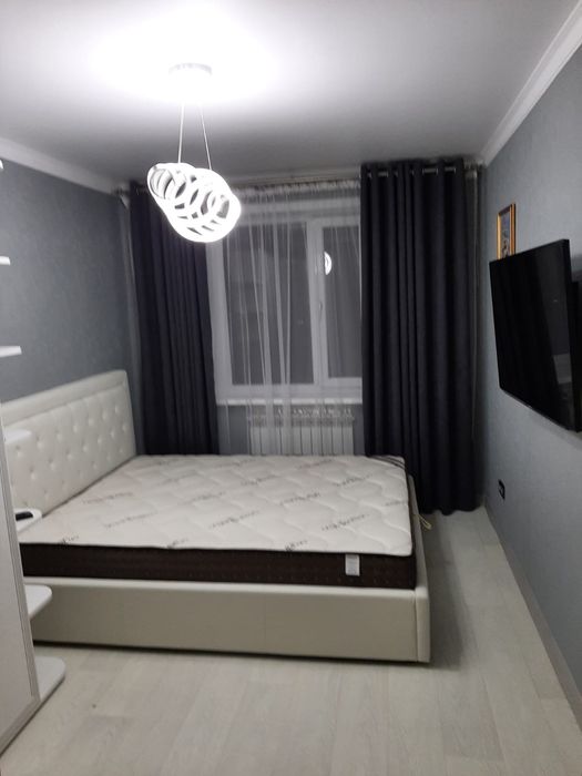 4ех комнатная в мкн. Степной-1