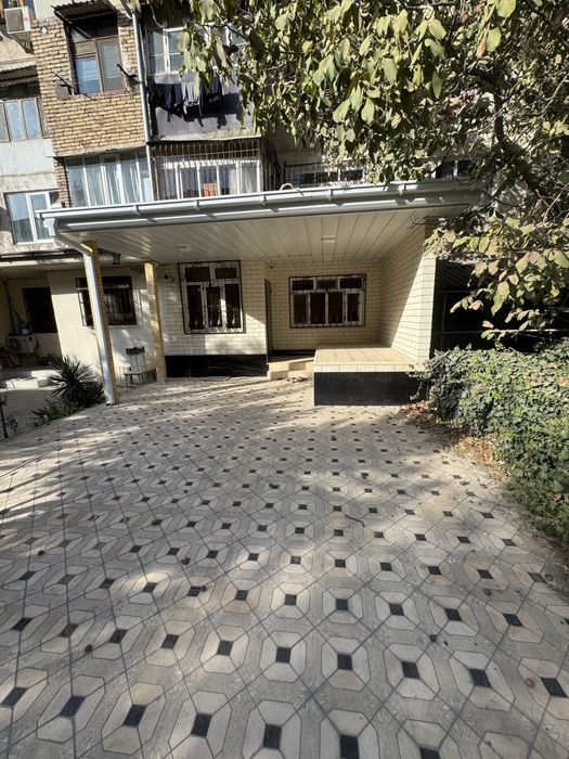 Premium 2 xonali uy 1 qavatda Vokzal