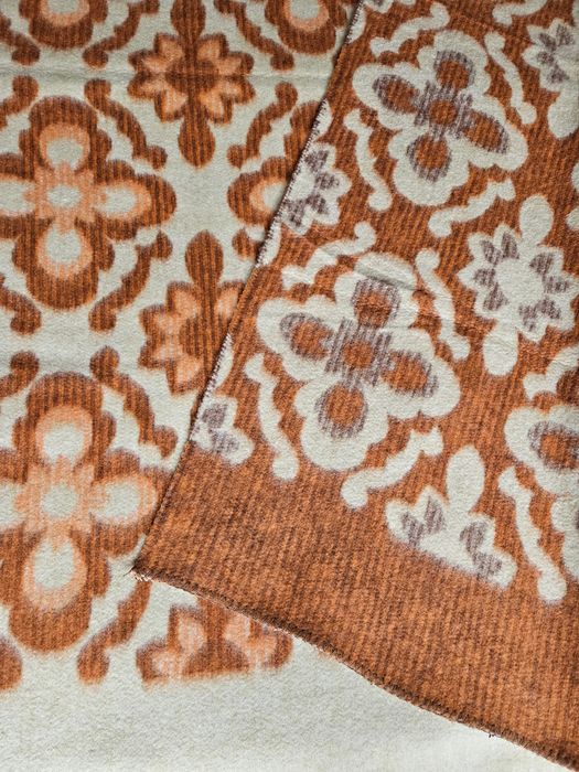 Вълнени родопски одеяла