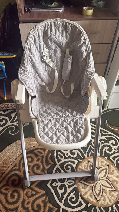 Детское кресло для кормления