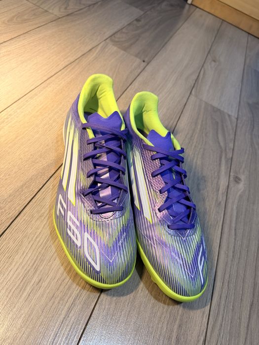 Ghete fotbal Adidas F50