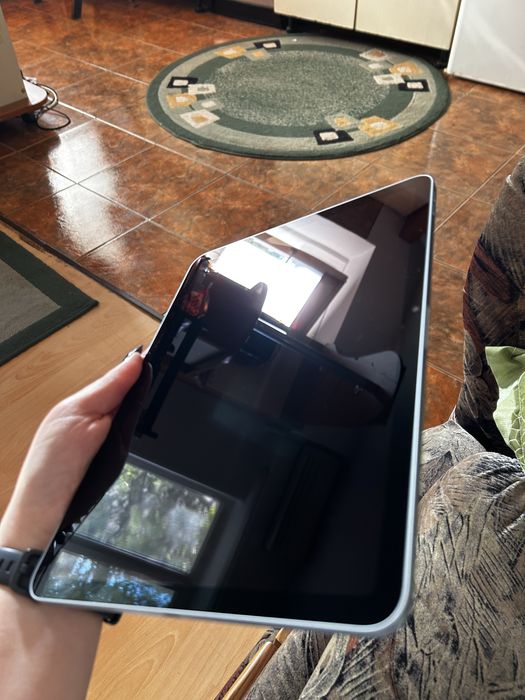 Apple iPad Air 11" (2024), 256GB, Wi-Fi, Blue, inca in garantie