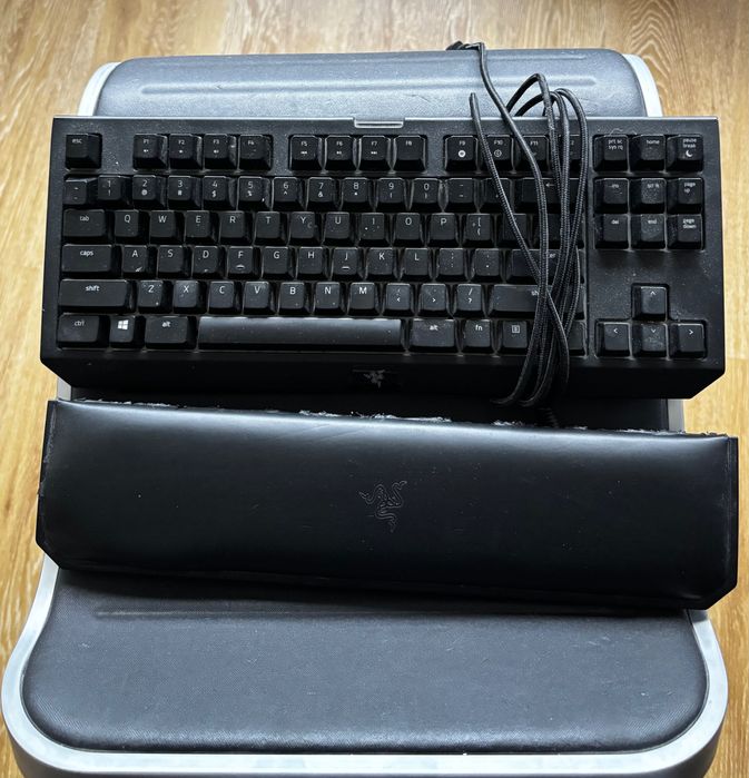 Клавиатура Razer Blackwidow Te Chroma v2