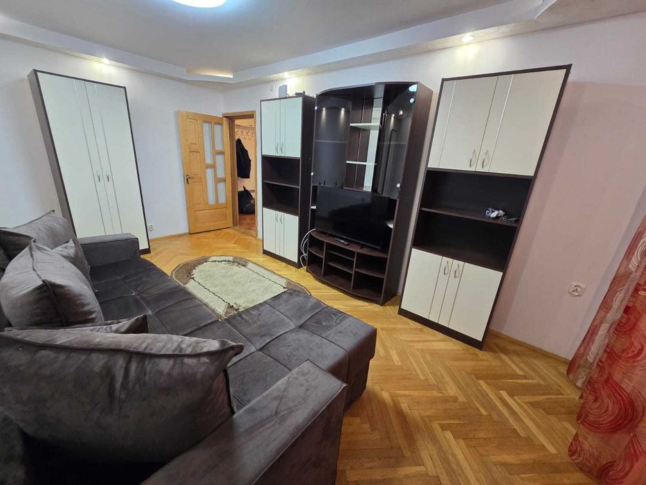 3 camere decomandate in Pacurari
