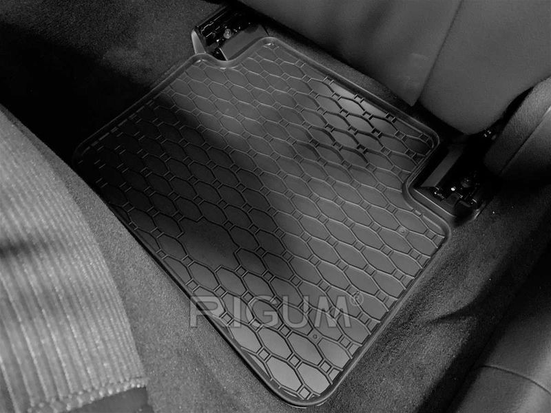 Гумени стелки или багажник MERCEDES C-Klasse след 2022г. W206 / S206