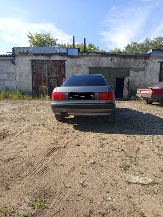 Продам Ауди б 4.