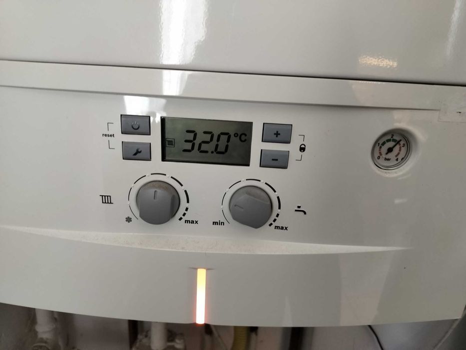 Centrala termica Bosch condens 2000